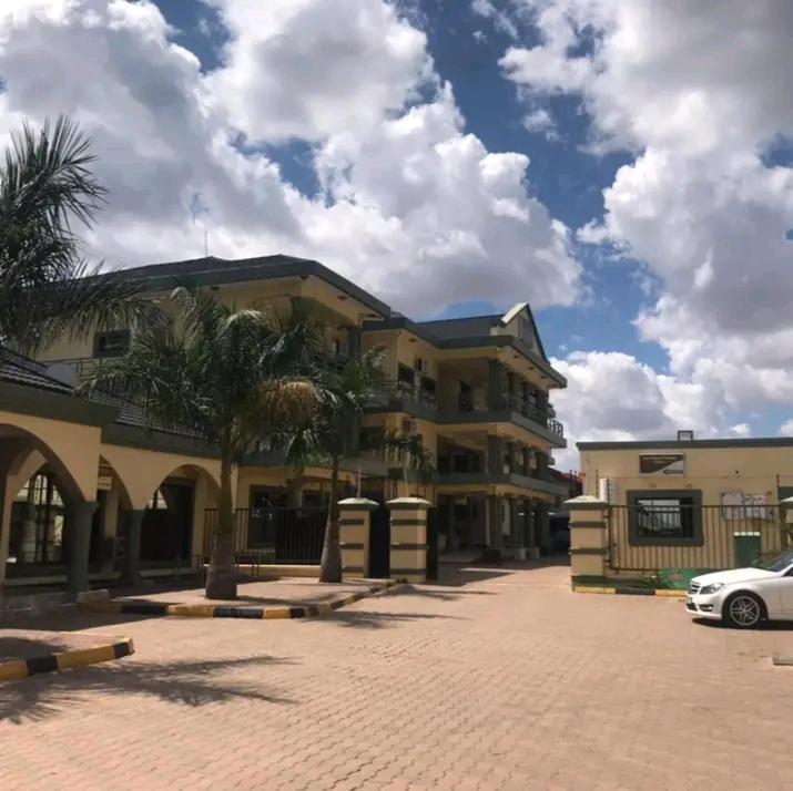 The Prince Charles Hotel Lusaka Ngoại thất bức ảnh