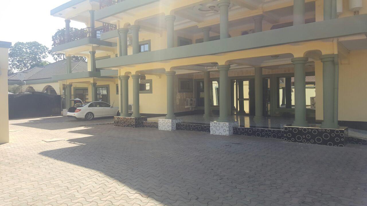 The Prince Charles Hotel Lusaka Ngoại thất bức ảnh